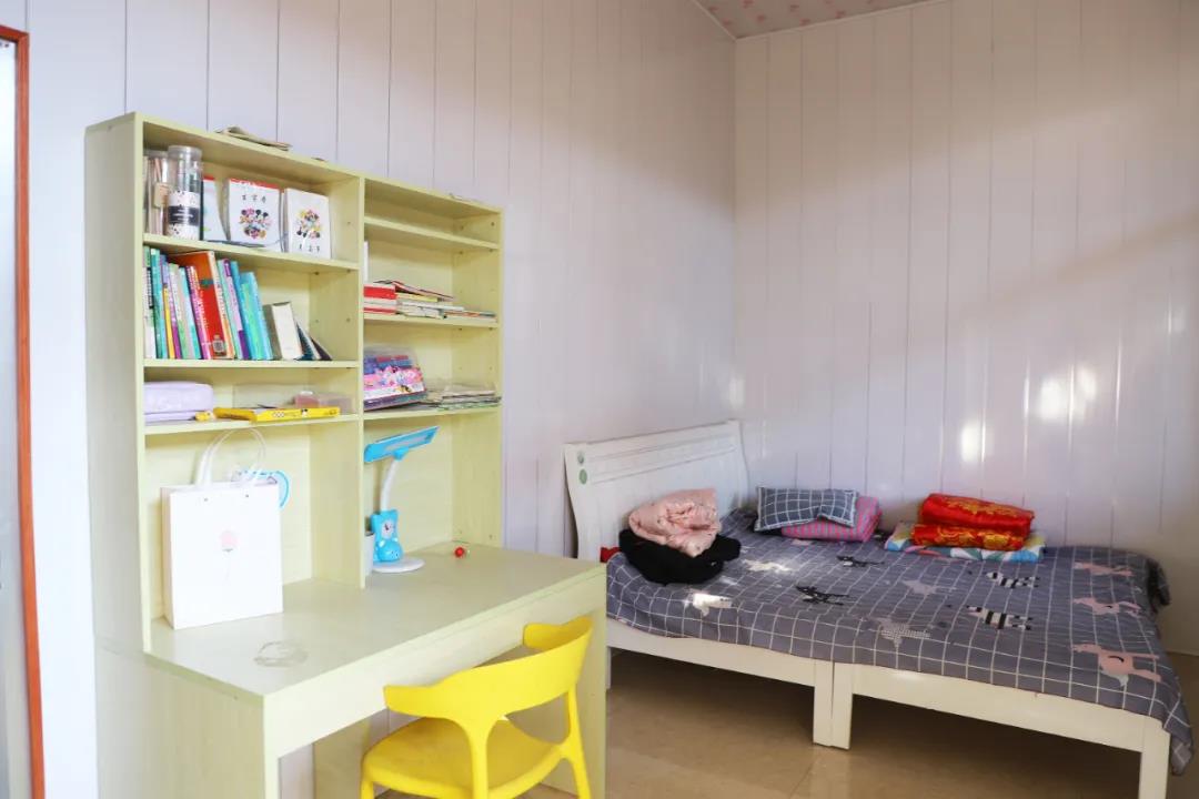 一處小屋 無限希望—團區(qū)委攜手長田實業(yè)到捐建“希望小屋”走訪慰問