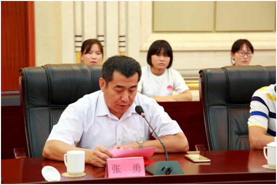 濟(jì)南長(zhǎng)田實(shí)業(yè)有限公司積極參加愛心獻(xiàn)春蕾圓夢(mèng)大學(xué)活動(dòng) 濟(jì)南長(zhǎng)田實(shí)業(yè)有限公司積極參加愛心獻(xiàn)春蕾圓夢(mèng)大學(xué)活動(dòng)